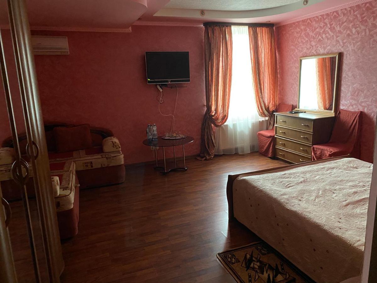 Гостинний Маєток Otel Myla Dış mekan fotoğraf