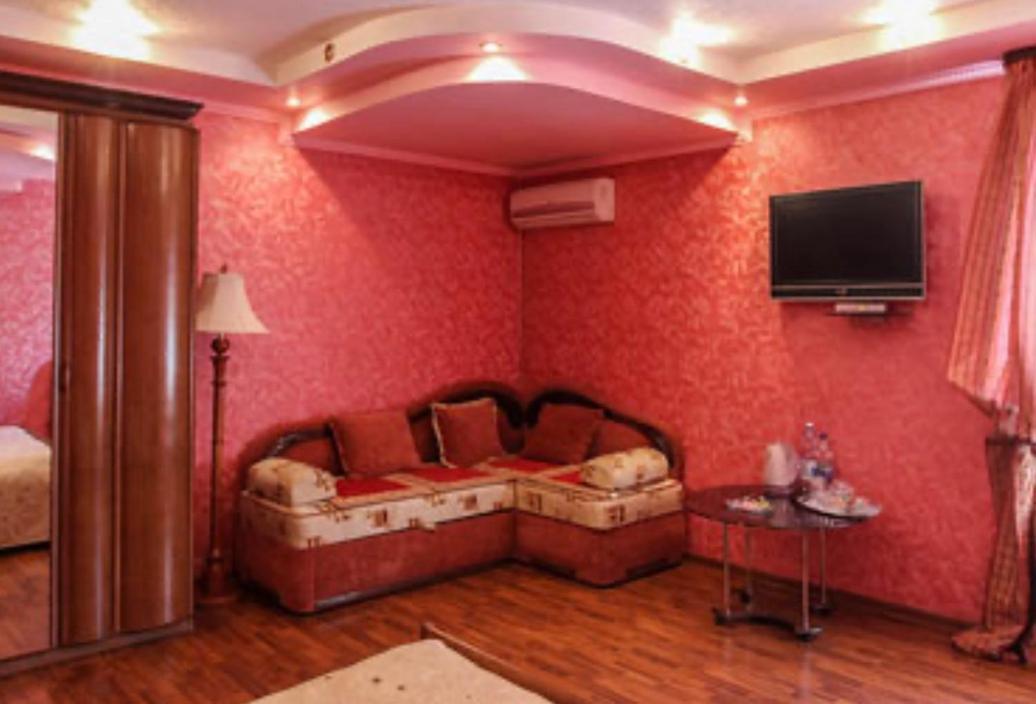 Гостинний Маєток Otel Myla Dış mekan fotoğraf